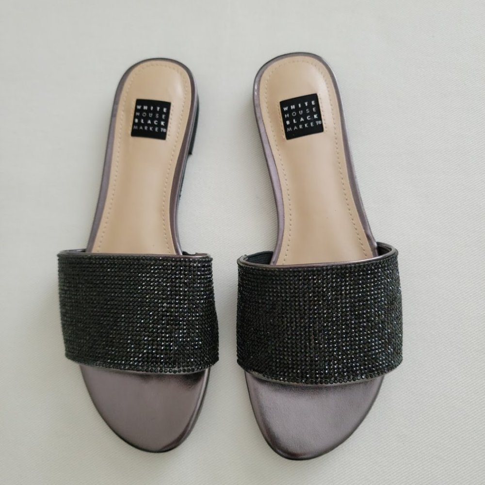 Brand New WHBM Jewel Band Flats Sandals Size 5.5
